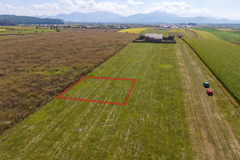 Teren intravilan de 590 mp, în Bod