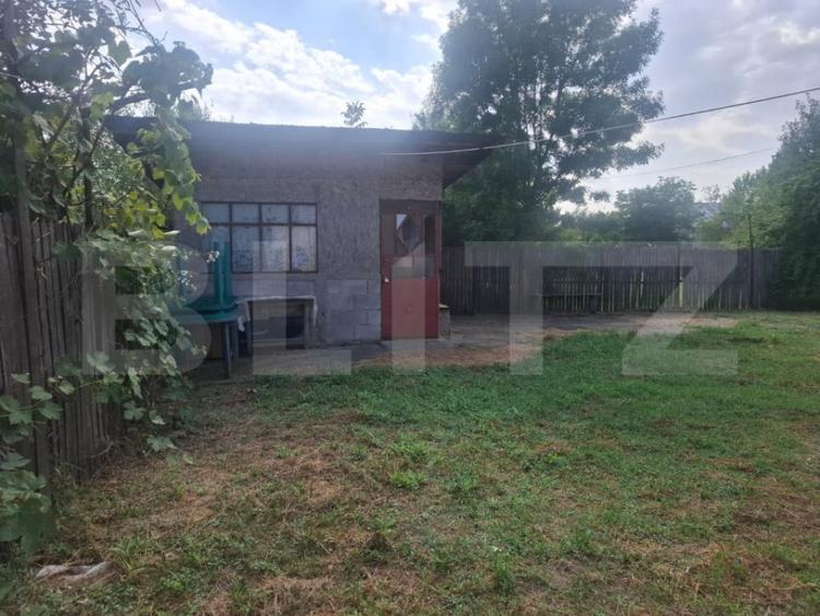 Casă cu 3 camere cu Teren 2800 Mp în Crângurile