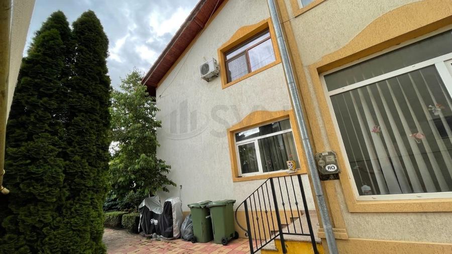 Casă individuală cu 5 camere cu Teren 200 Mp în Dămăroaia