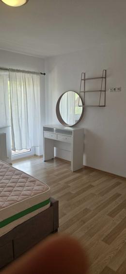 Casă cu 3 camere cu Teren 250 Mp în Central