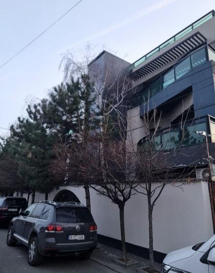 Spațiu comercial, de 350 mp, în Colentina
