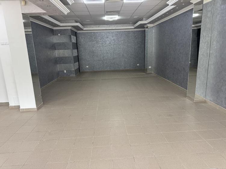 Spațiu comercial, de 105 mp, în Central