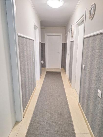 Apartament cu 3 camere decomandat, mobilat în Nord