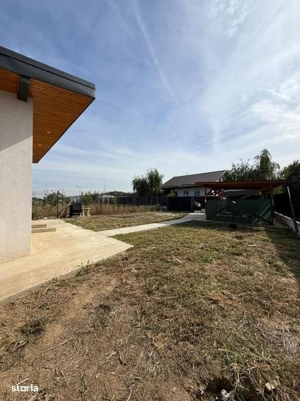 Casă cu 3 camere în Ciorogârla