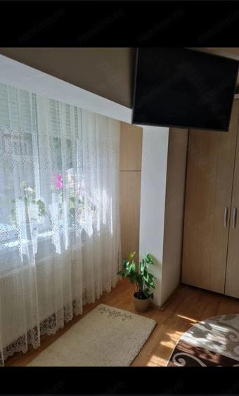 Garsonieră decomandată în Lipovei