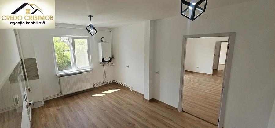 Apartament cu 2 camere decomandat în Govândari