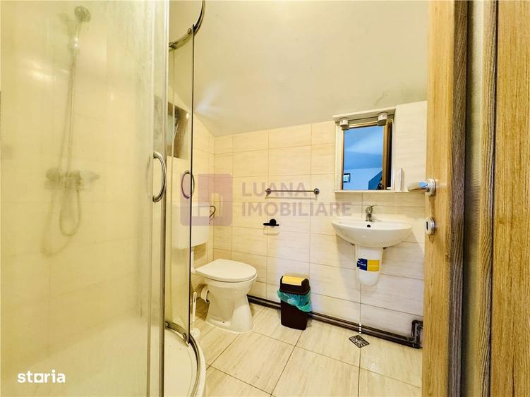 Apartament cu 4 camere în Sadu