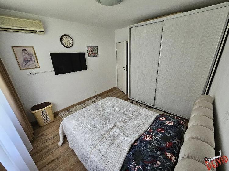 Apartament cu 3 camere decomandat, mobilat în Crângași