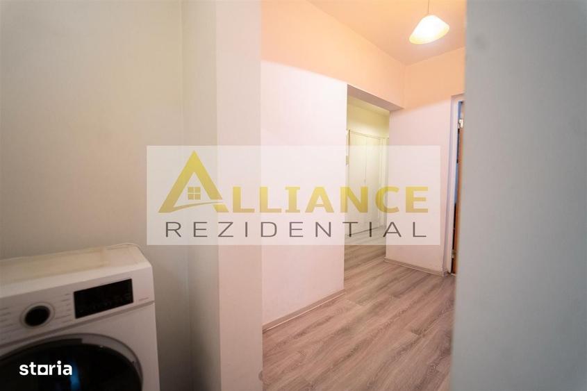 Apartament cu 3 camere în Tineretului