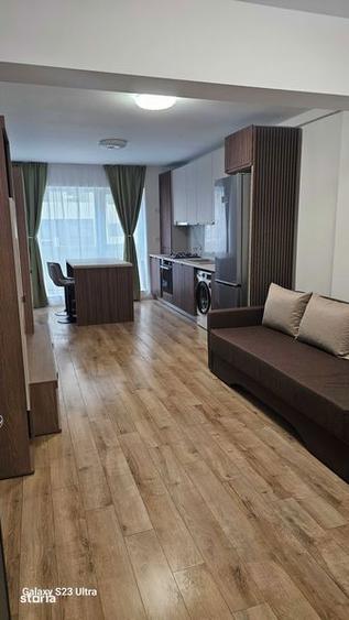 Apartament cu 2 camere, mobilat în Central