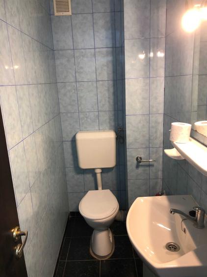 Apartament cu 3 camere decomandat în Dristor