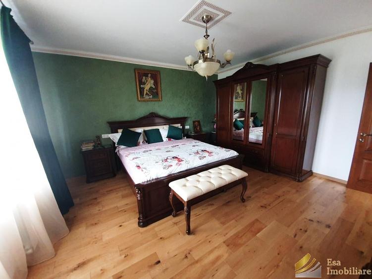 Casă cu 3 camere cu Teren 200 Mp în Sud-Vest