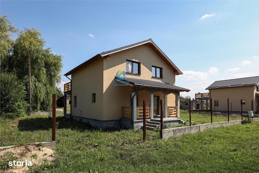 Casă cu 4 camere cu Teren 680 Mp în Hălchiu