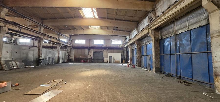 Spațiu industrial, de 600 mp, în Industriilor