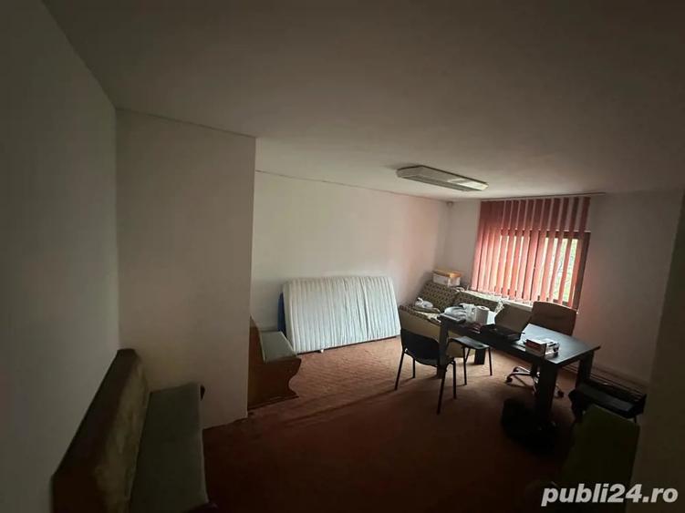 Spațiu comercial, de 105 mp, în Central