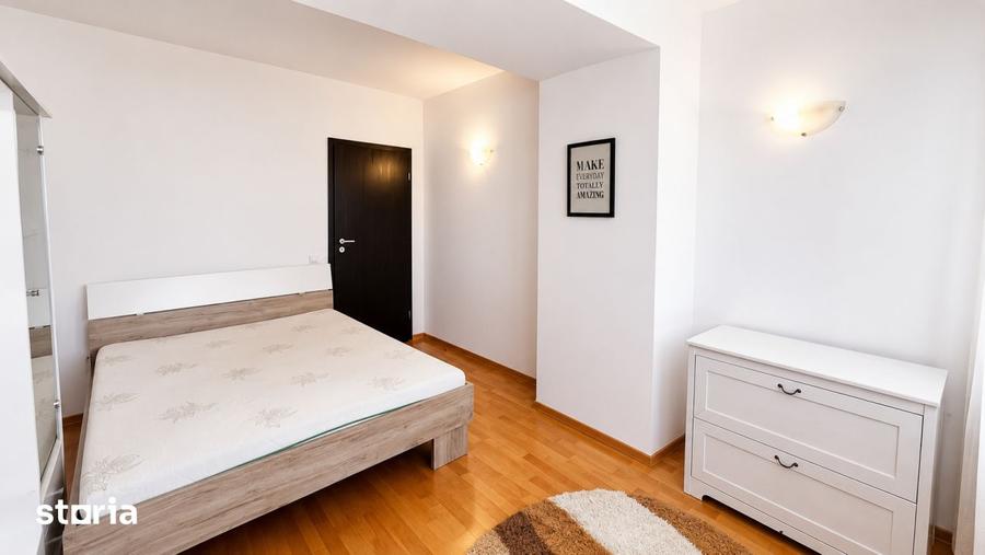 Apartament cu 3 camere decomandat, mobilat în Central