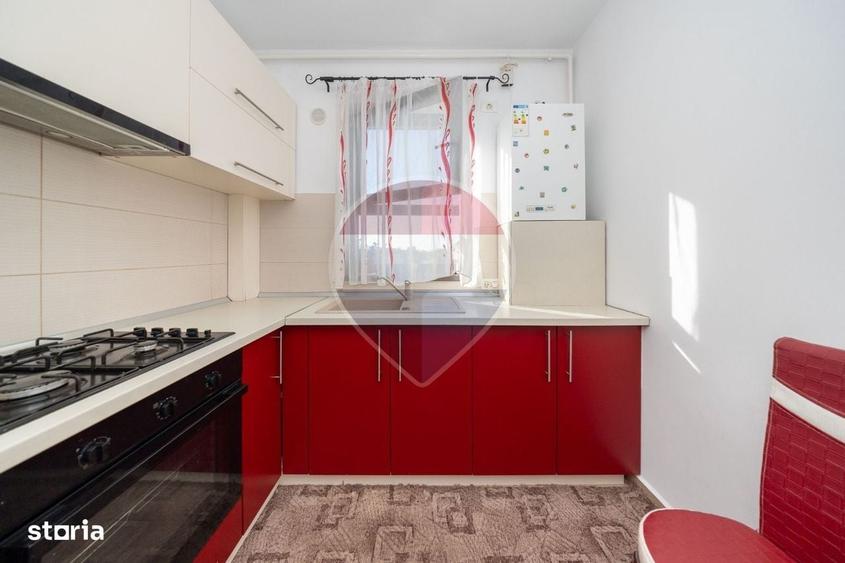 Apartament cu 2 camere decomandat în IAR