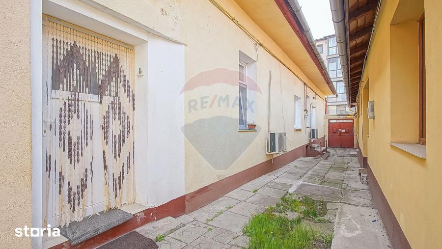 Casă cu 3 camere cu Teren 290 Mp în Bartolomeu