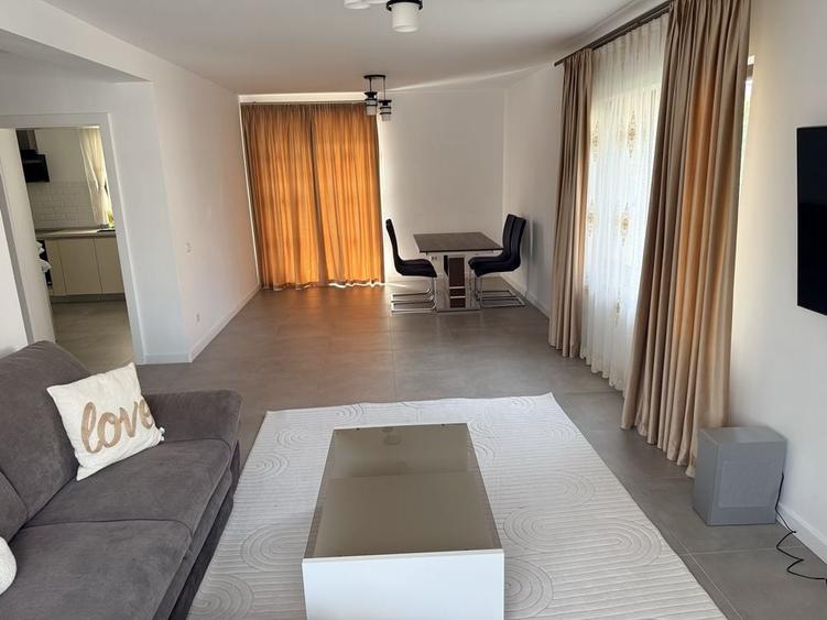 Casă cu 3 camere cu Teren 517 Mp în Păulești