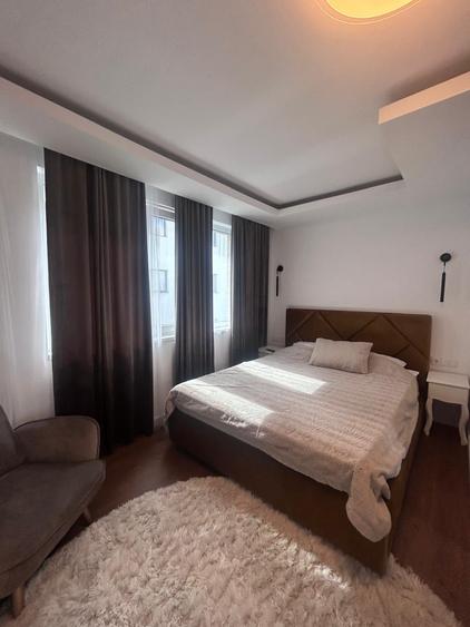 Duplex cu 4 camere cu Canalizare în Florești