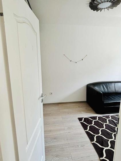 Apartament cu 2 camere semidecomandat în Exterior Vest