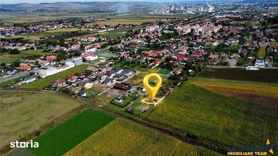 Teren de 500 mp, în Criș