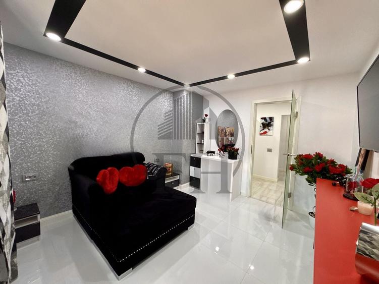Apartament cu 4 camere decomandat, mobilat în Agigea