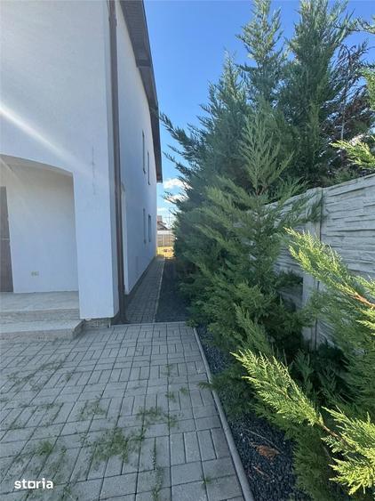 CASA SPATIOASA 4 DORMITOARE BUCATARIE INCHISA ZONA SERENA ASFALT SI TO - 4