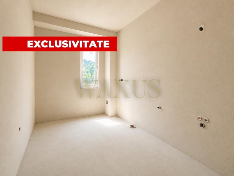 Duplex cu 4 camere cu Canalizare în Florești