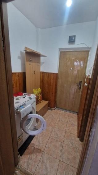 Garsonieră decomandată, mobilată în Central