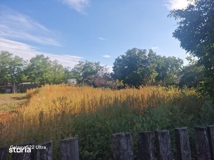 Teren de 1000 mp, în Smârdan