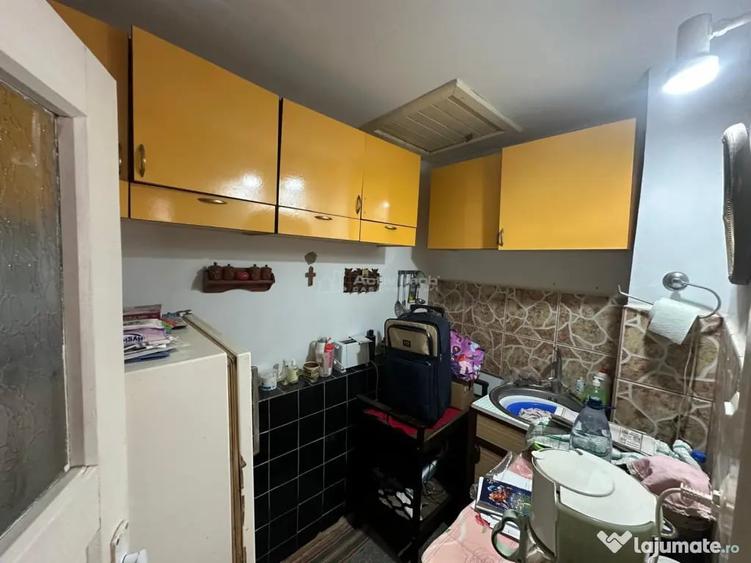 Casă cu 3 camere cu Teren 536 Mp în Central