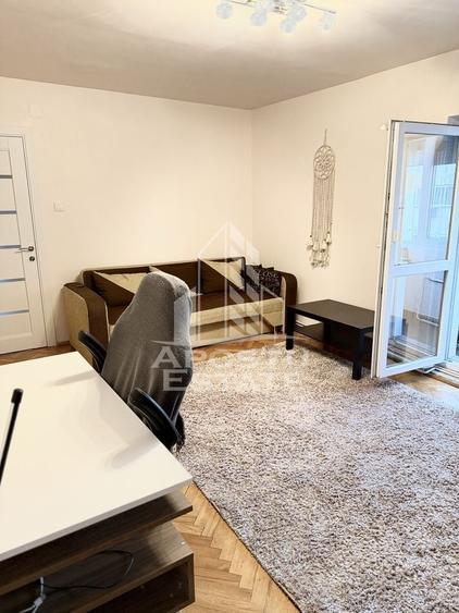 Apartament cu 2 camere decomandat, mobilat în Telegrafului