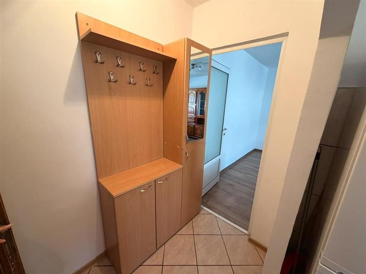 Apartament cu 2 camere semidecomandat în Bartolomeu