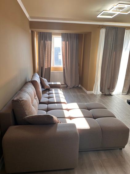 Apartament cu 2 camere decomandat în Central