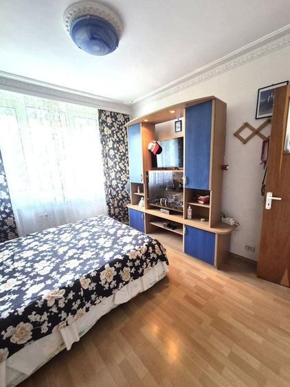 Apartament cu 2 camere decomandat, mobilat în Berceni