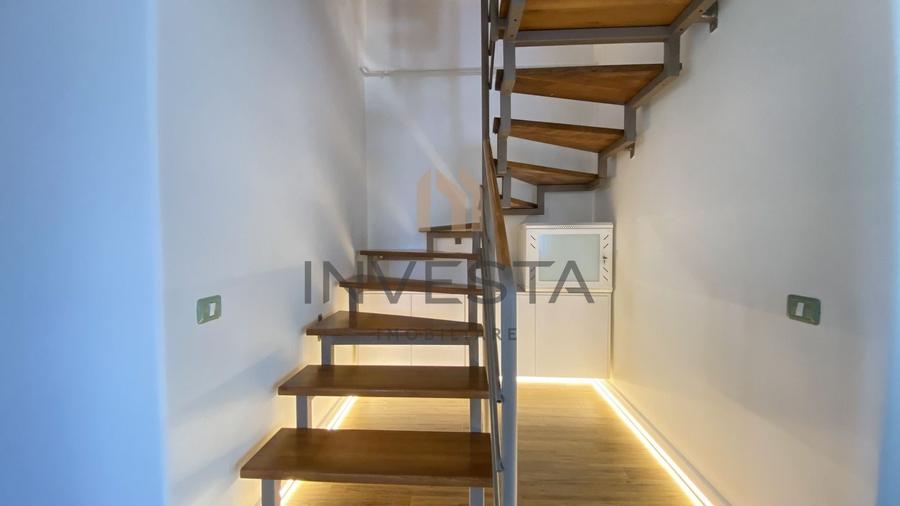 Apartament cu 5 camere decomandat, mobilat în Zorilor