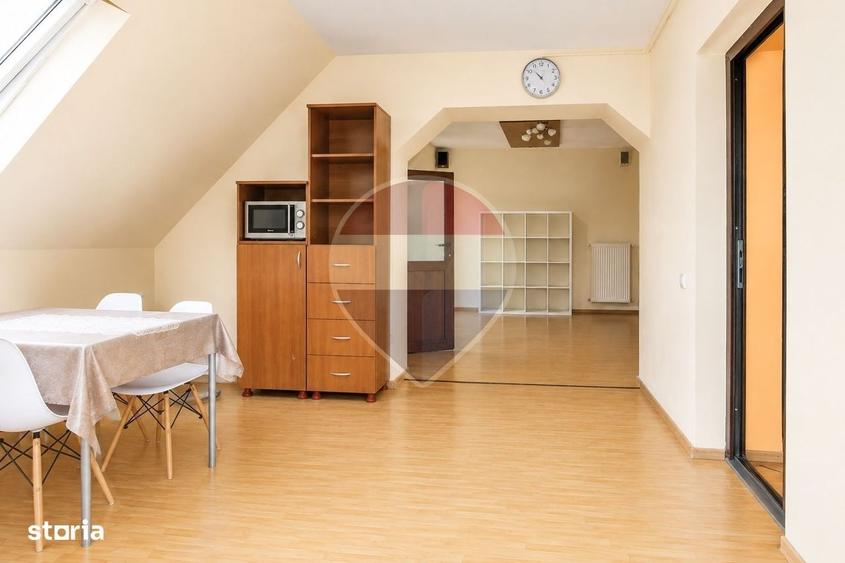 Apartament cu 3 camere în Centrul Civic
