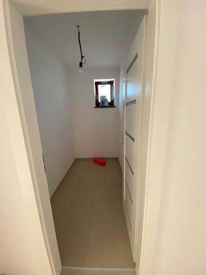 Casă cu 2 camere în Biharia