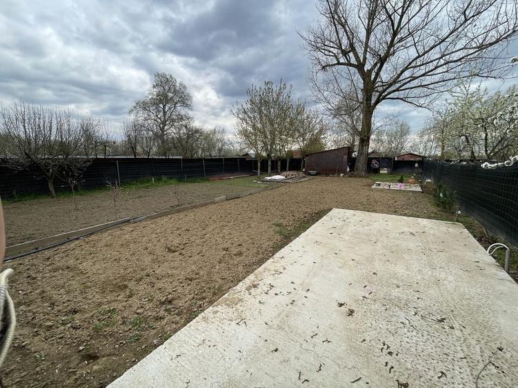 Teren de 450 mp, în Micălaca