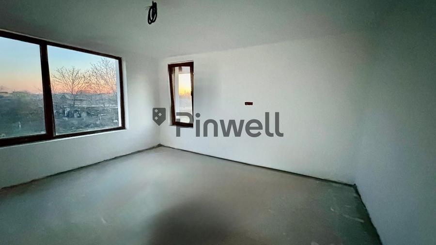 Duplex cu 4 camere cu Canalizare în Tunari