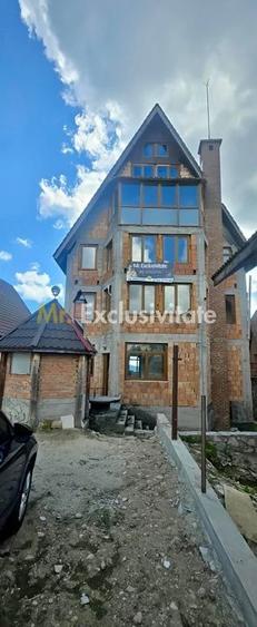 Spațiu comercial, de 706 mp, în Rânca