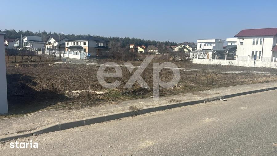 Teren de 1794 mp, în Tancodrom