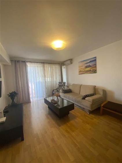 Apartament cu 3 camere decomandat, mobilat în Pantelimon
