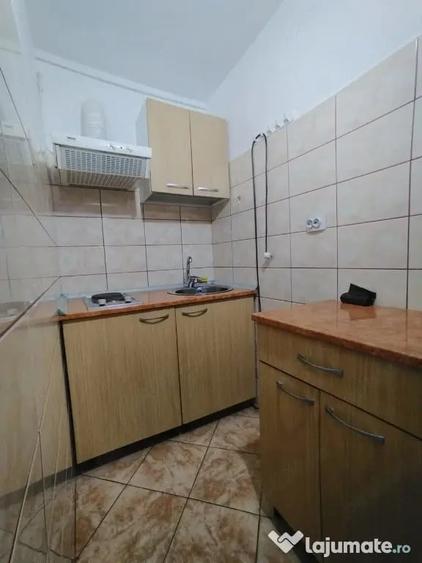 Garsonieră în Giurgiului