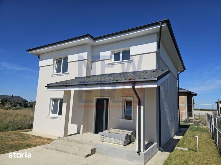 Casă cu 5 camere cu Teren 354 Mp în Crevedia