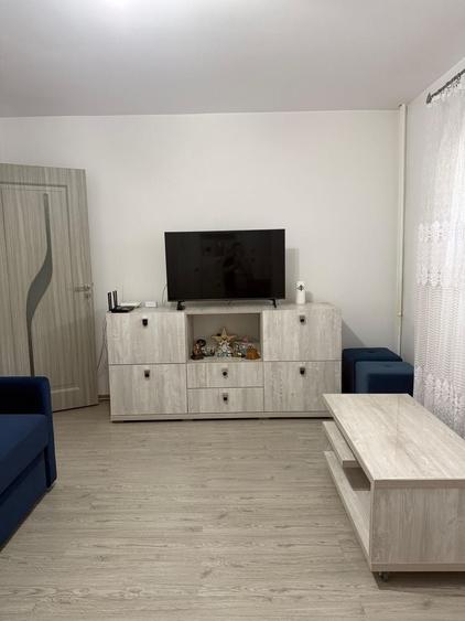 Garsonieră decomandată în Micălaca