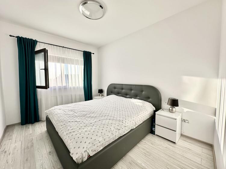 Duplex cu 4 camere cu Canalizare în Moșnița Veche