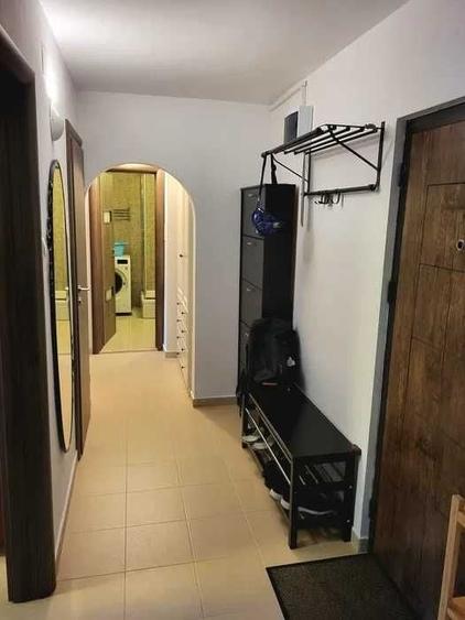 Apartament cu 2 camere decomandat în Aviației