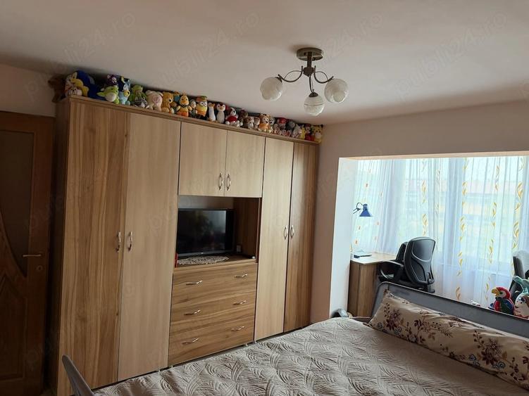 Apartament cu 2 camere decomandat în Exterior Vest